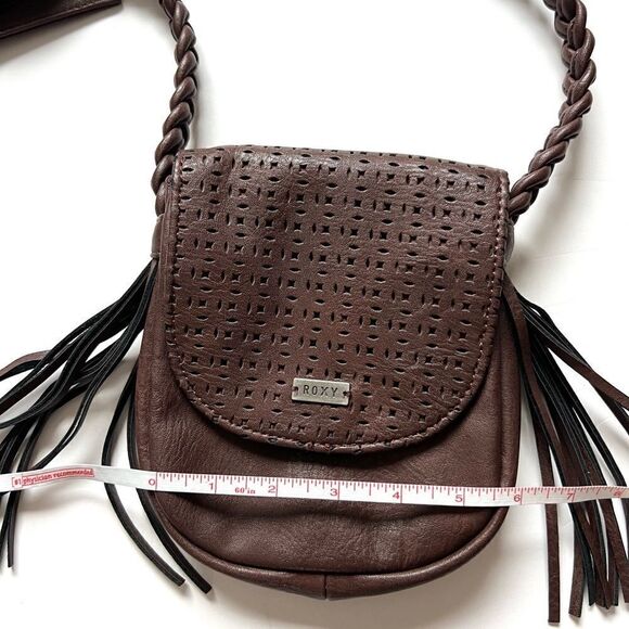 Roxy Brown Fringe Crossbody Bag - Picture 8 of 8